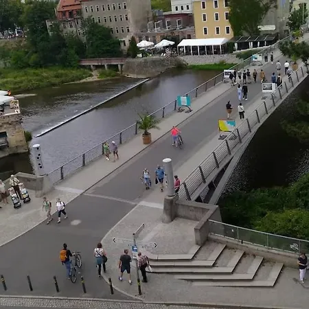 Romantikappartement Fuer Zwei Mit Balkon Zur Neisse Apartman *