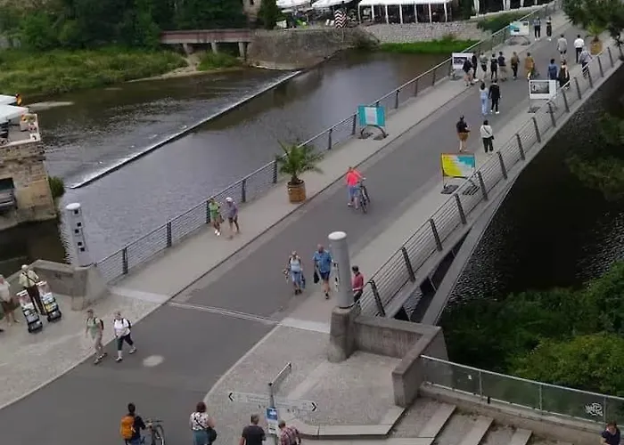 Romantikappartement Fuer Zwei Mit Balkon Zur Neisse Apartman *